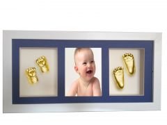 Çerçeveli, resimli, 3 bölmeli bebek 2 el-2 ayak izi heykeli seti Altın rengi - Mavi renkli paspartu