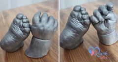 3 boyutlu bebek el ve ayak izi heykeli seti Gümüş rengi