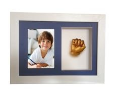 Beyaz çerçeveli, resimli çocuk el izi heykeli seti Altın rengi - Mavi renkli paspartu