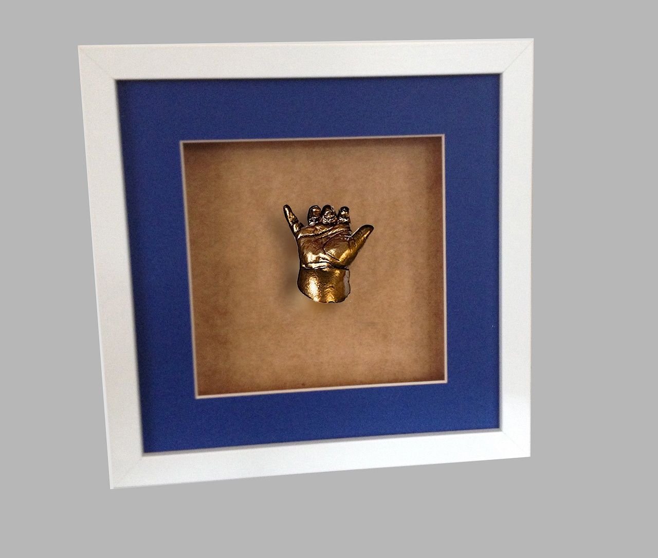 Beyaz çerçeveli çocuk el izi heykeli seti Altın rengi - Mavi renkli paspartu