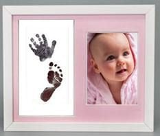 Inkless print beyaz çerçeveli, resimli el ve ayak izi alma seti Pembe renkli paspartu