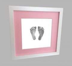 Inkless print beyaz çerçeveli el ve ayak izi alma seti Pembe renkli paspartu