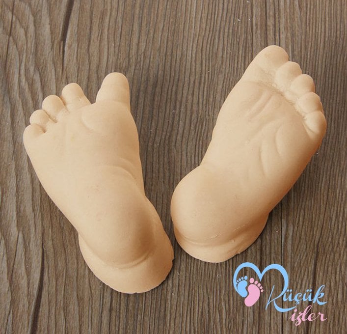 3 boyutlu bebek ayak izi heykeli seti Ten rengi