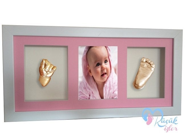 Beyaz çerçeveli, resimli, 3 bölmeli bebek el-ayak izi heykeli seti Ten rengi - Pembe renkli paspartu