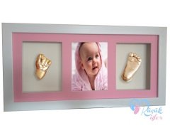 Beyaz çerçeveli, resimli, 3 bölmeli bebek el-ayak izi heykeli seti Ten rengi - Pembe renkli paspartu