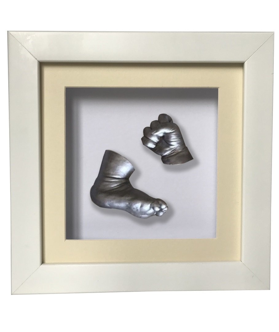 Beyaz çerçeveli bebek el ve ayak izi heykeli seti Gümüş rengi - Krem renkli paspartu